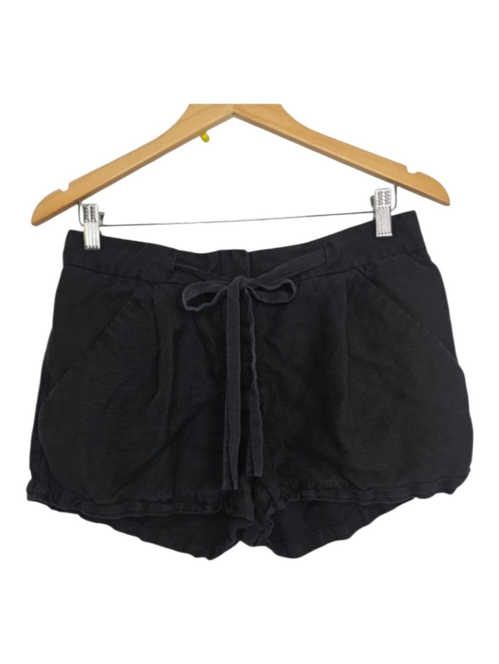 Wilfred Aritzia Black Linen Blend Pull-On Shorts Size 6 Drawstring Waist Pockets